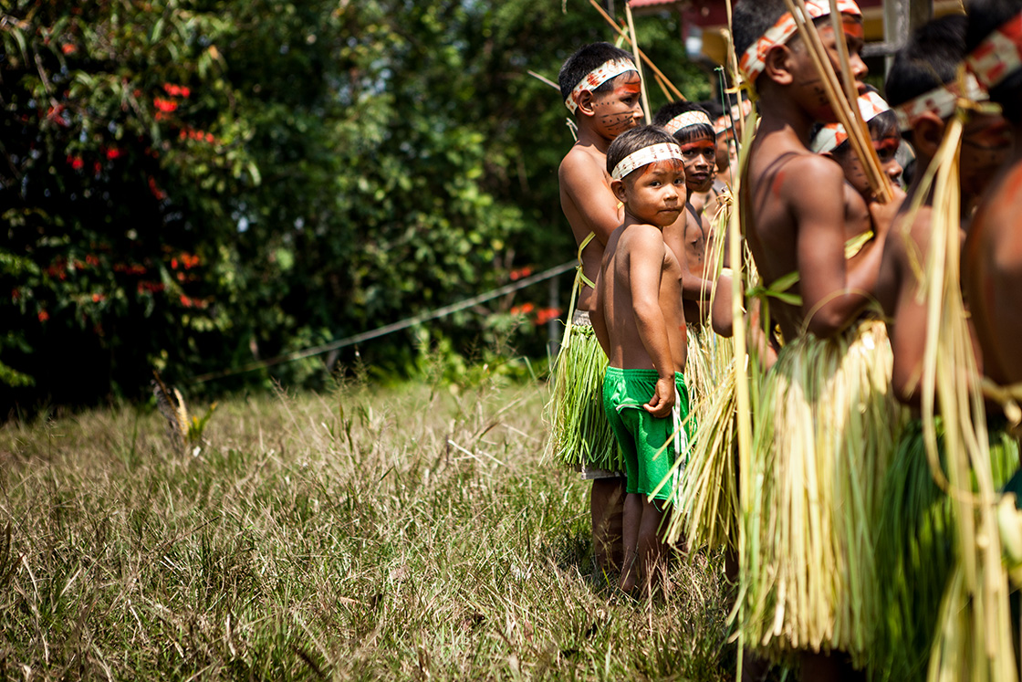 uncontacted-tribes-of-the-amazon-rainforest-rainforest-cruises